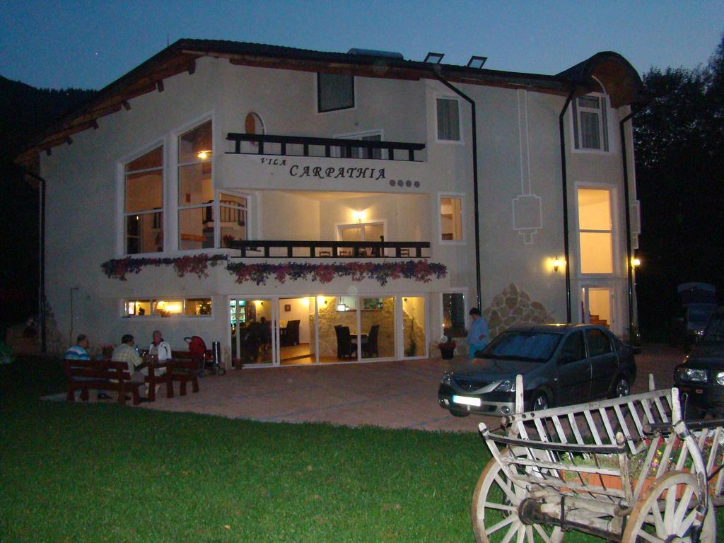 Vila Carpathia Bran  Exteriör bild