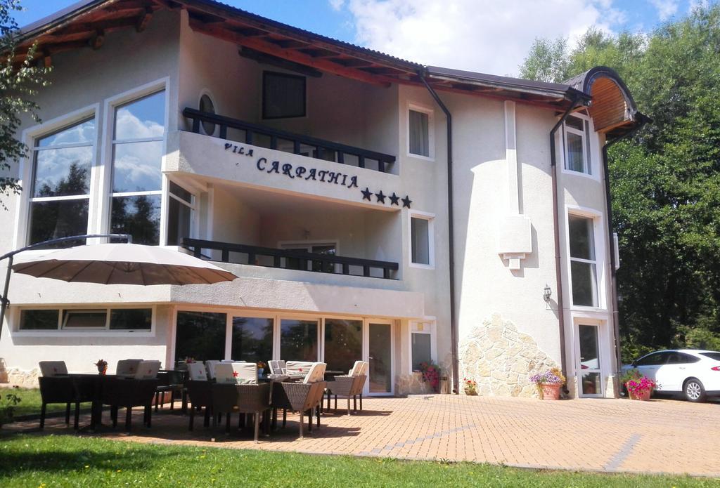 Vila Carpathia Bran  Exteriör bild