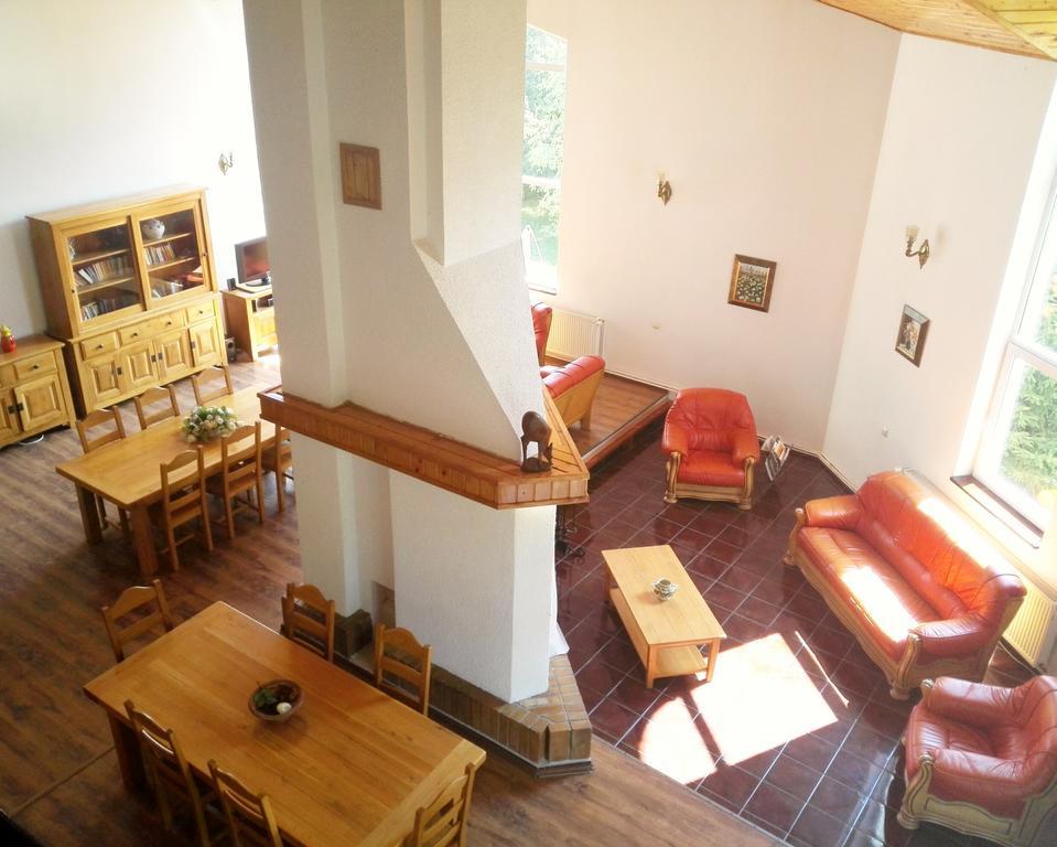 Vila Carpathia Bran  Exteriör bild